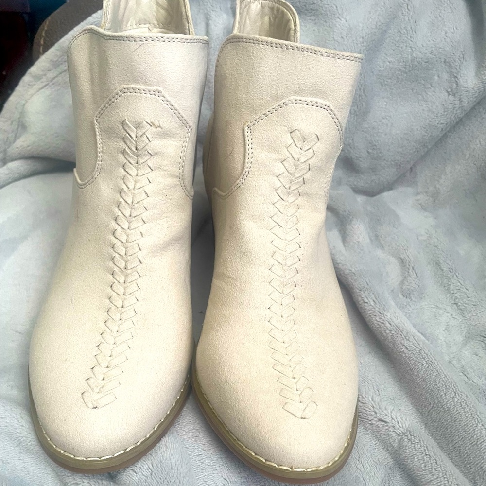 New Bootiex